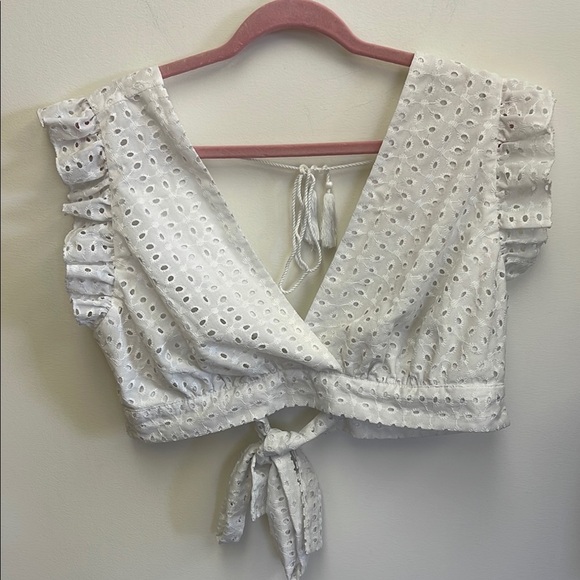 SHEIN White Flutter Sleeve Crop Blouse - Picture 2 of 6